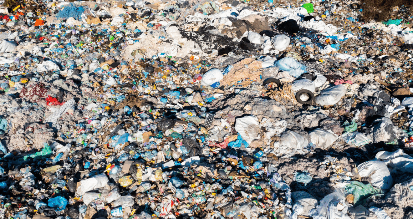 Los residuos peligrosos mal manejados pueden contaminar suelos, agua y aire, además de poner en riesgo la salud de miles de personas y ecosistemas